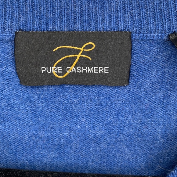 Pure Cashmere Men’s V Neck Sweater Size XL - Picture 7 of 9